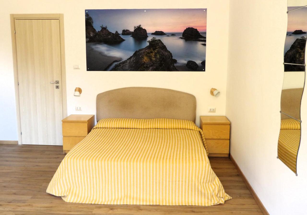 B&B Stella Marina Ачитреца Екстериор снимка