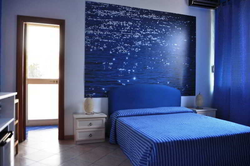 B&B Stella Marina Ачитреца Екстериор снимка